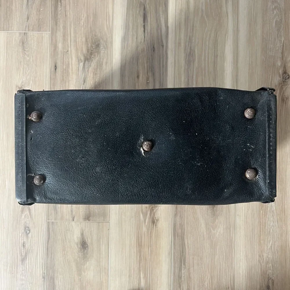 1970s Vintage Security Locking Hardshell Pilot Attache or Catalog Case Briefcase